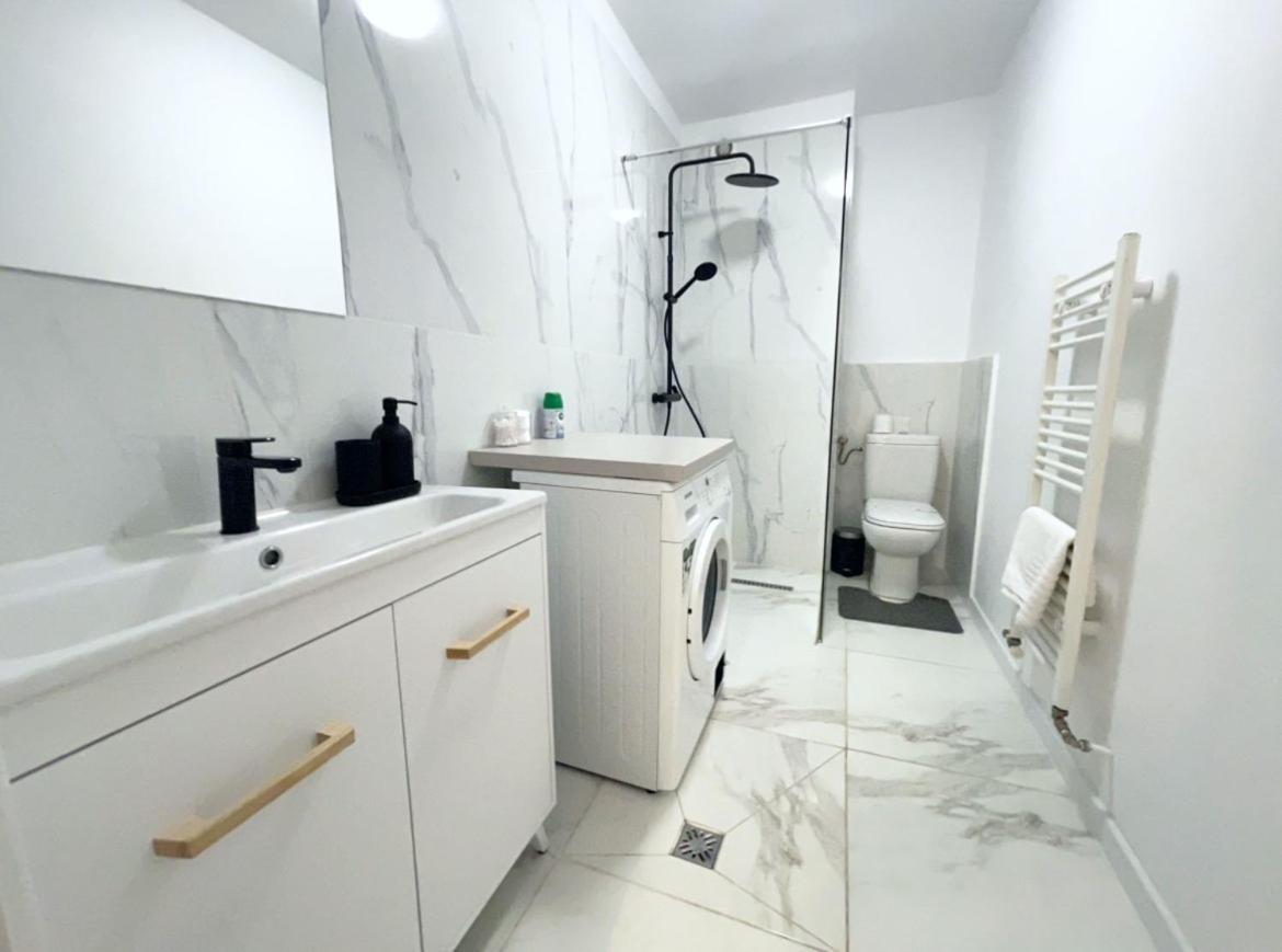 קלוז'-נאפוקה Yamalux Apartments - Ploiesti 33 מראה חיצוני תמונה